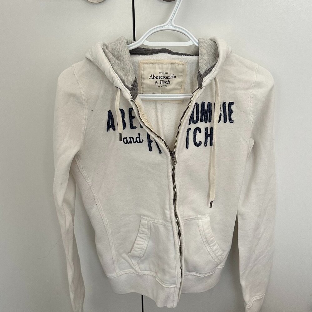 Abercrombie & Fitch White Zip-Up Hoodie